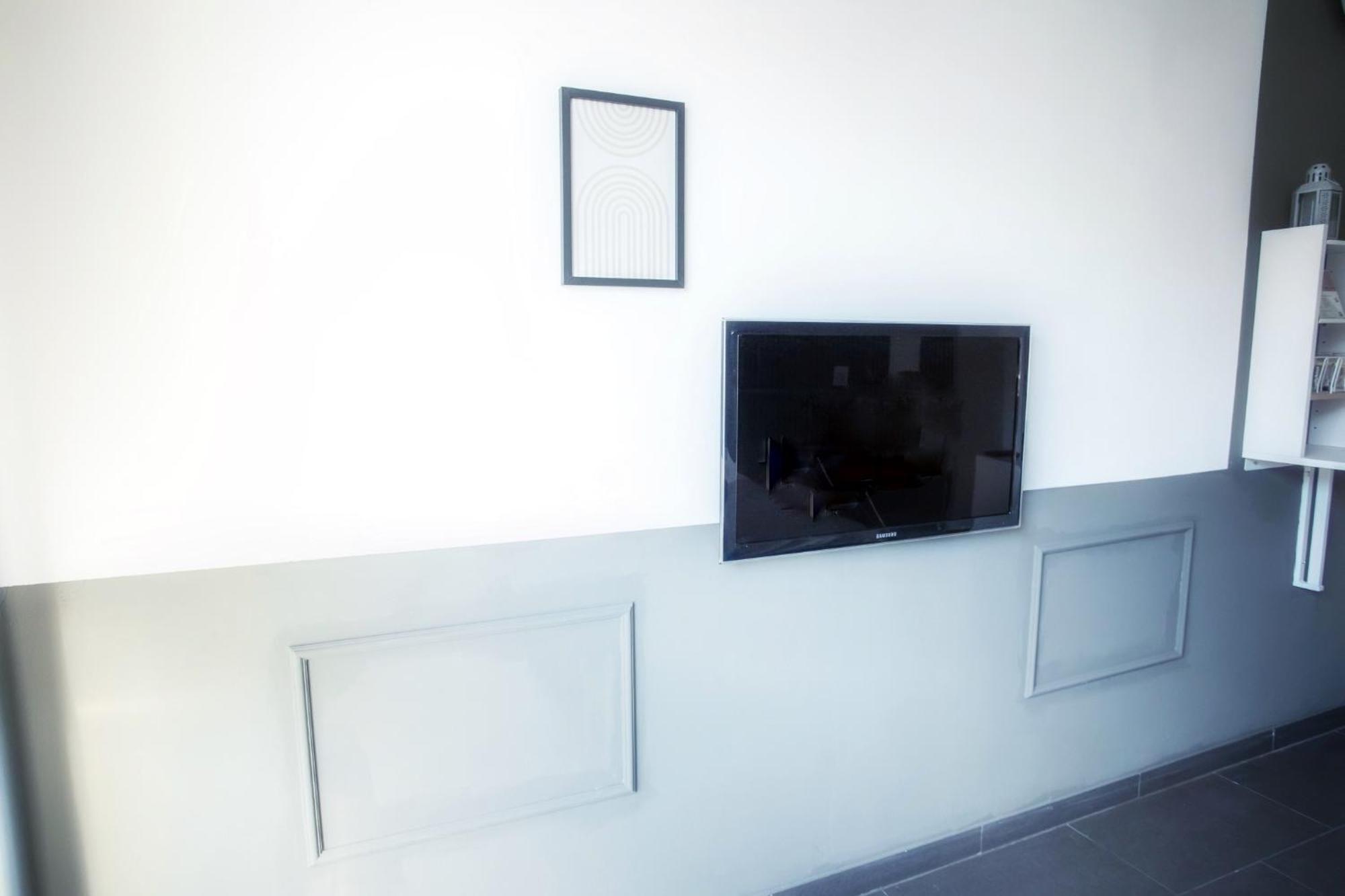 Charmantes Studio Apartment In Bestlage Im Stadtzentrum Mit Balkon & Self Checkin - City Loft 3 - Кёльн Экстерьер фото